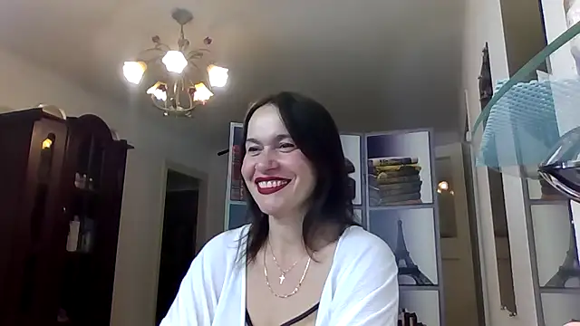 Snapshot of Selena_Moo chatting on May 29, 2026, 9:59 am Selena Moo online show from May 29, 2026, 9:59 am