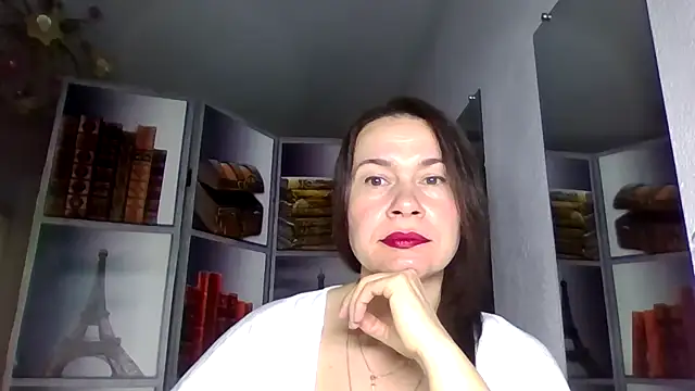 Selena Moo online show from March 23, 2026, 6:35 am