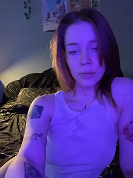 VelvetBlossom online show from May 8, 2026, 3:05 pm