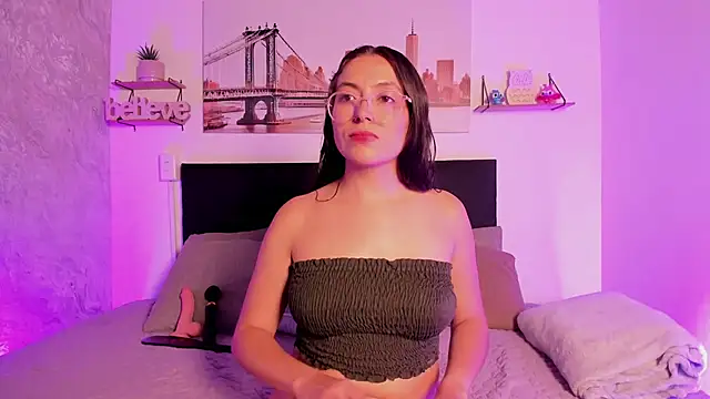 SofiaLujan  online show from March 30, 2026, 11:28 pm