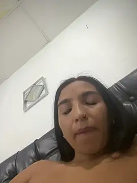 Blowjob-Queen  online show from April 9, 2026, 4:14 am