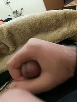 yassineamri online show from April 13, 2026, 7:18 pm