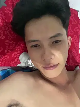 Nguyencuong1999 online show from April 17, 2026, 12:02 am