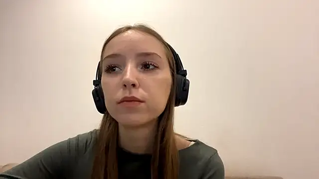 TanjaBrounson online show from March 21, 2026, 3:16 pm