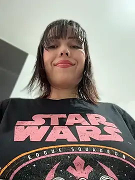 1Amelia8 online show from April 15, 2026, 9:04 pm