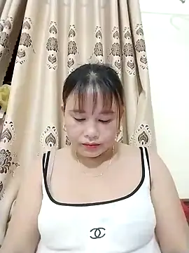 Moubie1 online show from April 1, 2026, 12:28 pm