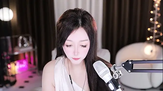 Angelya-888 online show from May 25, 2026, 9:02 pm