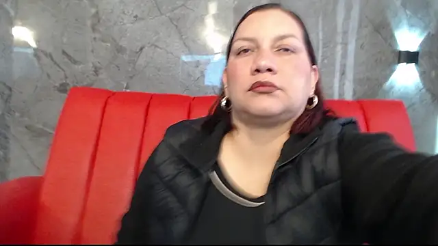 mia coral1 online show from March 27, 2026, 9:05 pm