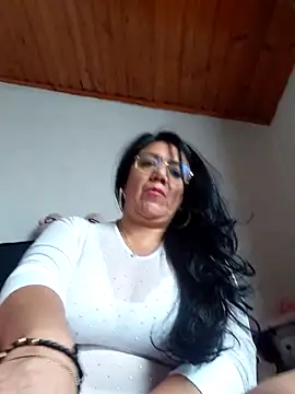 Mielx online show from April 4, 2026, 9:54 pm