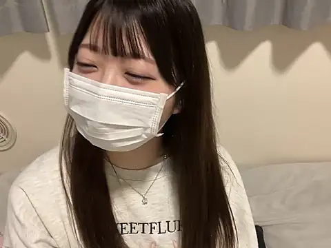 y-u-r-a-33 online show from March 26, 2026, 3:16 am