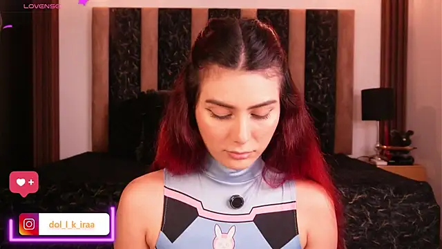 Doll kira  online show from April 12, 2026, 2:53 pm