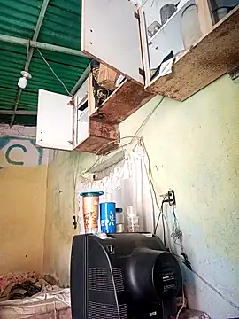 Hotsmale online show from April 8, 2026, 5:25 pm