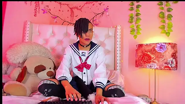 romeo laurient online show from April 3, 2026, 9:21 pm