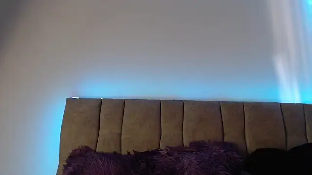 Val Time online show from April 7, 2026, 3:14 pm