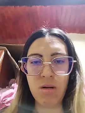 Snapshot of Greta_silber26 chatting on June 10, 2026, 6:42 pm Greta silber26 online show from June 10, 2026, 6:42 pm