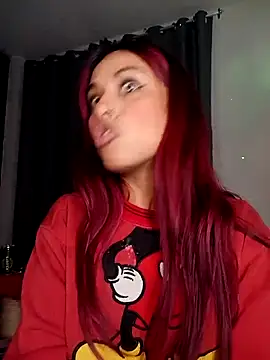 EmiilyFoxx090 online show from April 18, 2026, 3:09 am