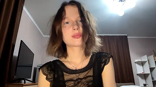 asunanue online show from March 25, 2026, 10:52 pm