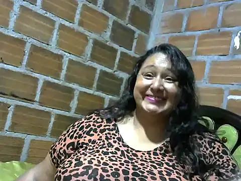 tistmature-69 online show from April 6, 2026, 1:12 pm