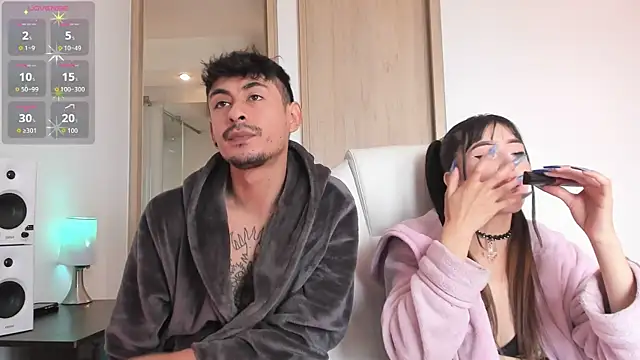 IIVY KUSH online show from April 14, 2026, 6:13 pm