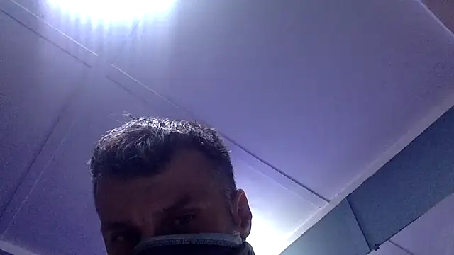 BWCloverboyy online show from April 13, 2026, 12:03 am