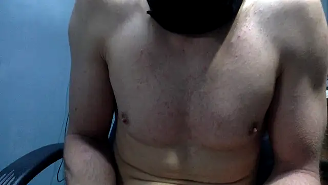 BWCloverboyy online show from April 18, 2026, 8:38 am