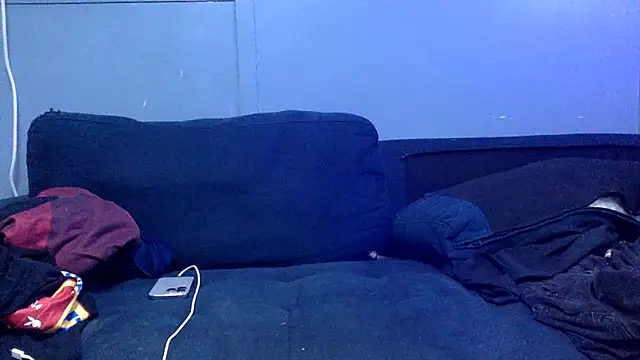 BWCloverboyy online show from April 12, 2026, 11:24 am