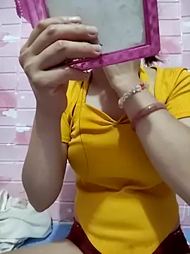 Ruby Lucy online show from March 23, 2026, 1:22 pm