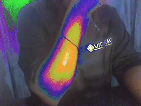 Likhona02 online show from April 3, 2026, 7:04 am