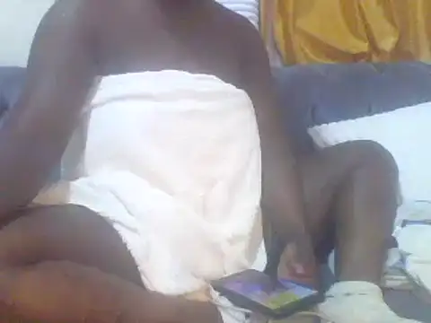 Likhona02 online show from April 11, 2026, 9:29 pm