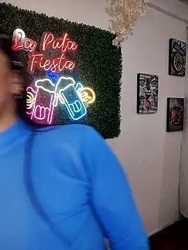 Franchescatoop online show from April 5, 2026, 2:18 am