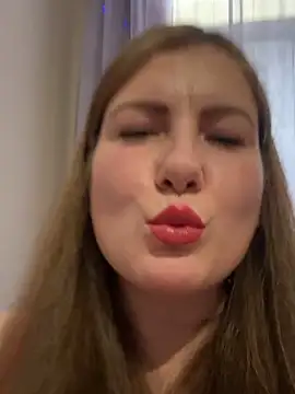 Susan Wright online show from April 4, 2026, 10:55 am