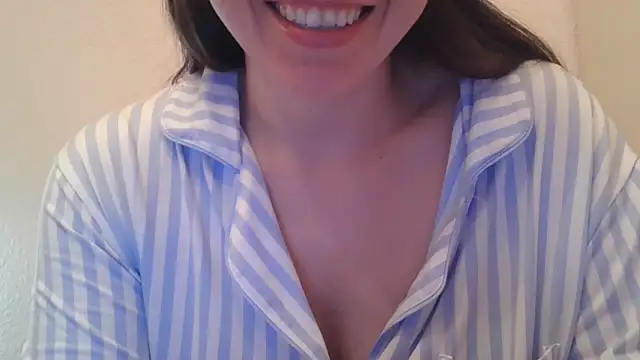 Snapshot of mery_lou20252 chatting on June 15, 2026, 6:51 pm mery lou20252 online show from June 15, 2026, 6:51 pm