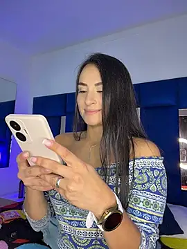 Snapshot of velvetlunaa_ chatting on June 30, 2026, 2:28 pm velvetlunaa online show from June 30, 2026, 2:28 pm