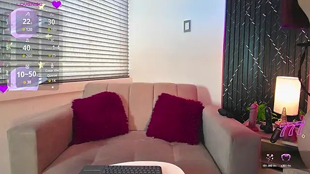 Snapshot of aurora_petitee chatting on April 30, 2026, 1:29 pm aurora petitee online show from April 30, 2026, 1:29 pm