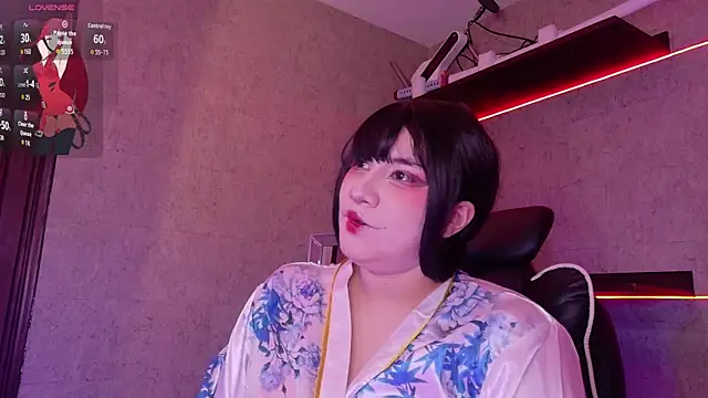 Carmillaa online show from April 10, 2026, 10:28 pm