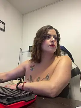 MiaHotboobs online show from April 17, 2026, 6:00 pm