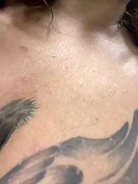 MiaHotboobs online show from April 1, 2026, 11:45 pm