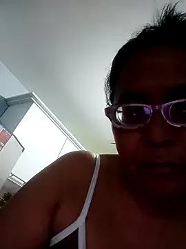 Snapshot of sexymomsn chatting on May 25, 2026, 10:41 pm sexymomsn online show from May 25, 2026, 10:41 pm