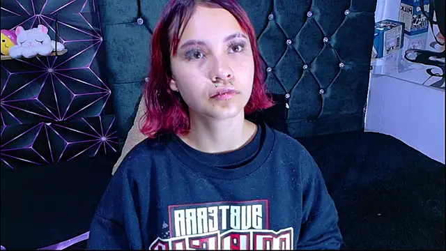 Megam white online show from April 16, 2026, 8:42 pm