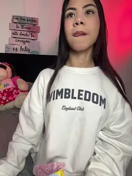 Miia coollins online show from April 15, 2026, 3:16 pm