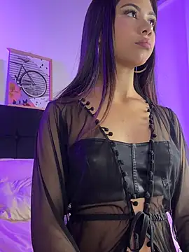 Miia coollins online show from April 1, 2026, 4:04 pm