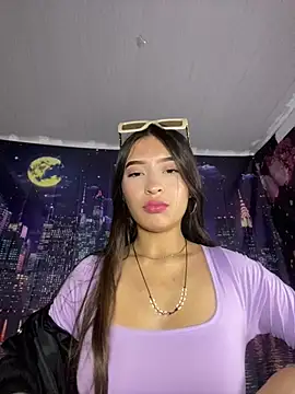 Itze Mua online show from March 27, 2026, 3:15 am