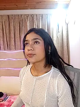 baby-skinnd online show from April 2, 2026, 2:13 pm