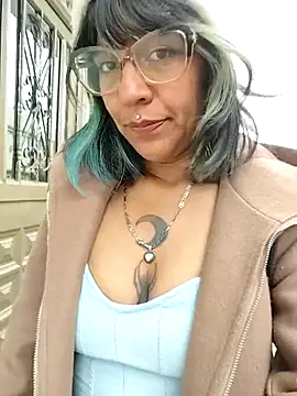 Abby 1-0 online show from April 15, 2026, 4:44 pm