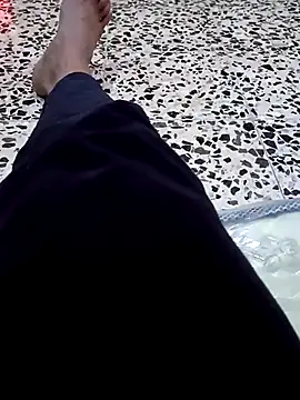 oneeyedwonder96 online show from April 1, 2026, 9:43 am