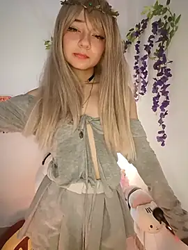 Snapshot of saki_nyanwn chatting on July 13, 2026, 12:04 pm saki nyanwn online show from July 13, 2026, 12:04 pm