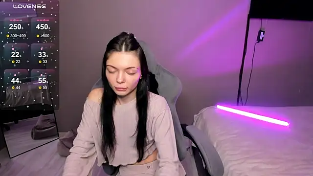 SweetMary adam online show from April 1, 2026, 2:25 pm