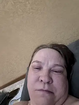  Yourpussy  online show from April 4, 2026, 9:21 pm