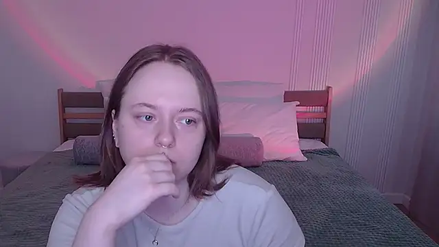 SelenaLily online show from March 31, 2026, 12:40 pm