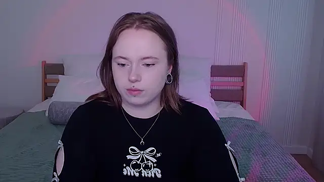 SelenaLily online show from March 25, 2026, 12:59 pm